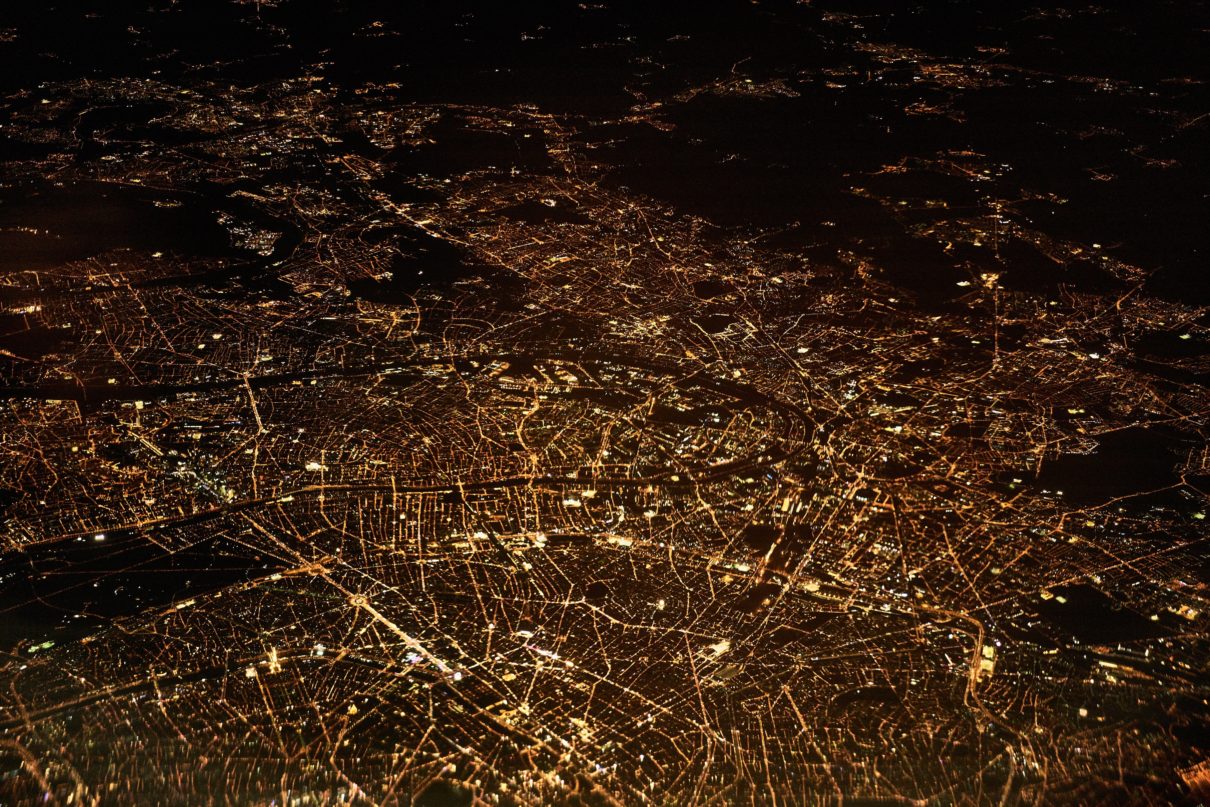 How a modern business can face the 2020 information needs